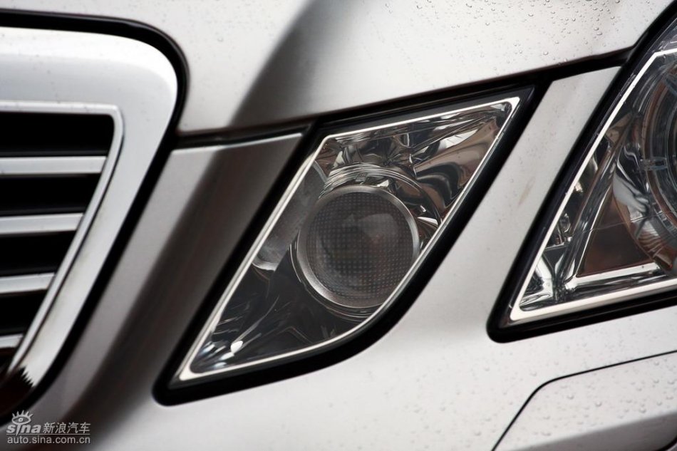 奔驰新E级试驾实拍图外观