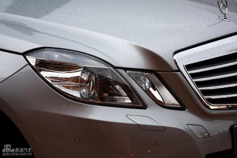 奔驰新E级试驾实拍图外观