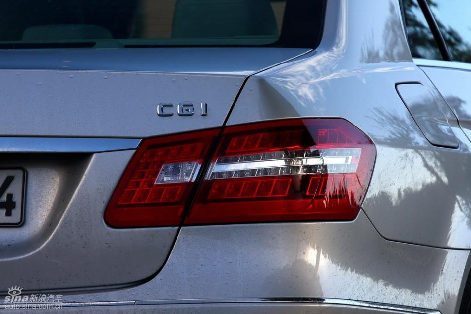 奔驰新E级试驾实拍图外观