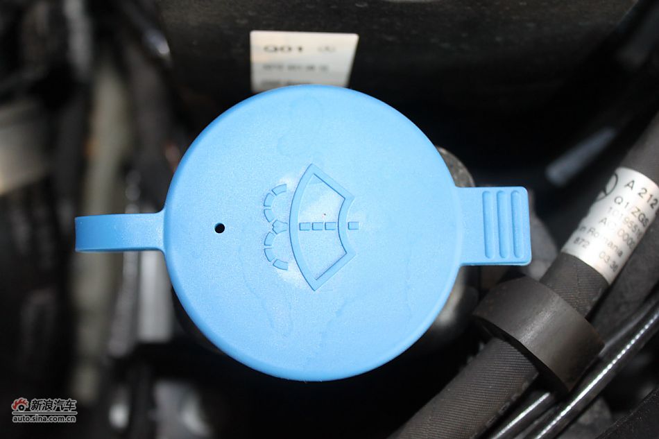 奔驰E260 CGI时尚型