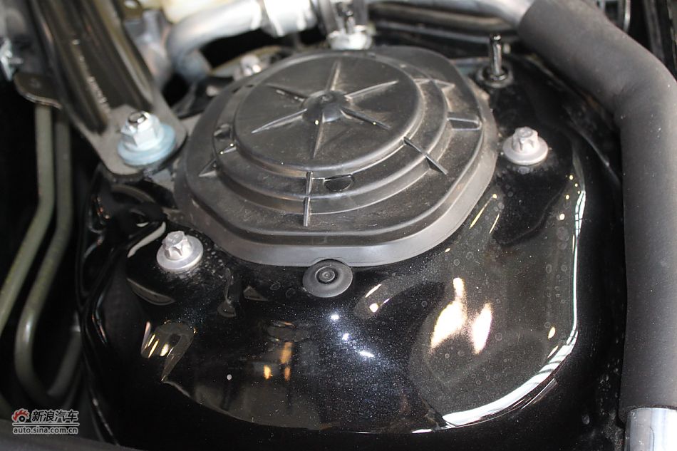 奔驰E260 CGI时尚型