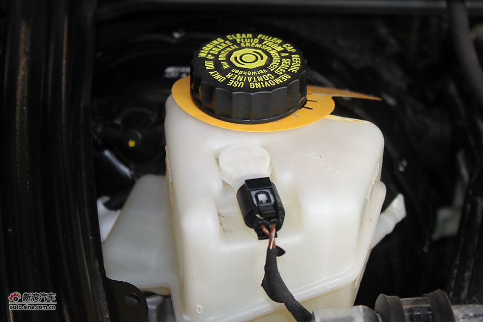 奔驰E260 CGI时尚型