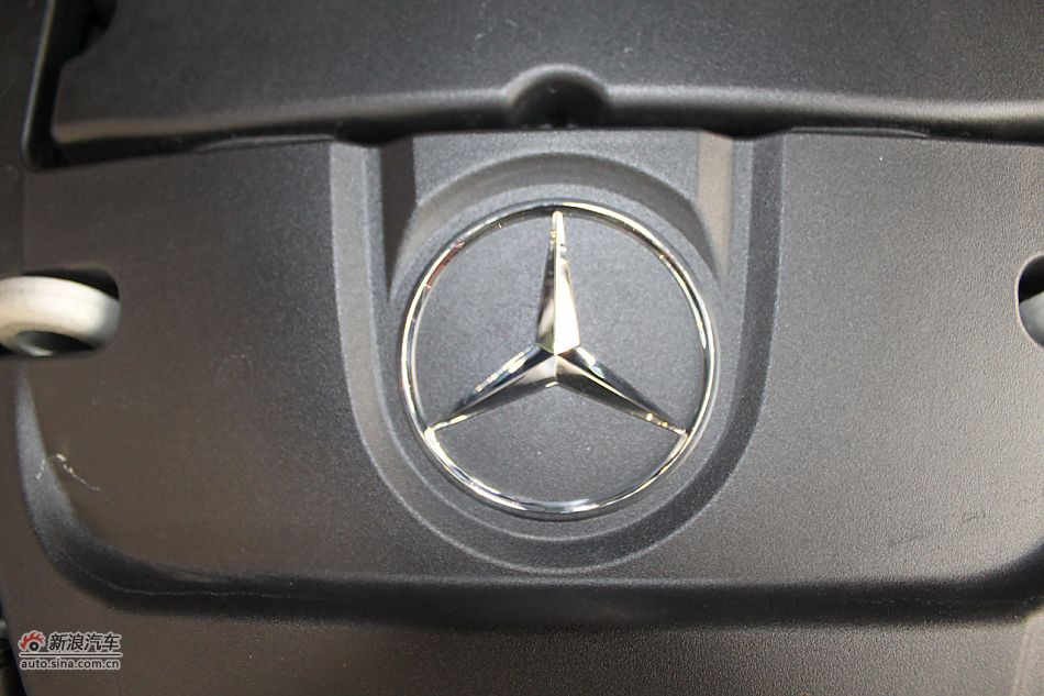 奔驰E260 CGI时尚型