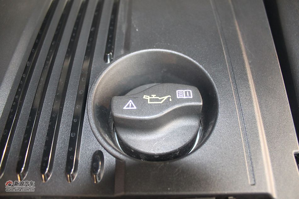 奔驰E260 CGI时尚型