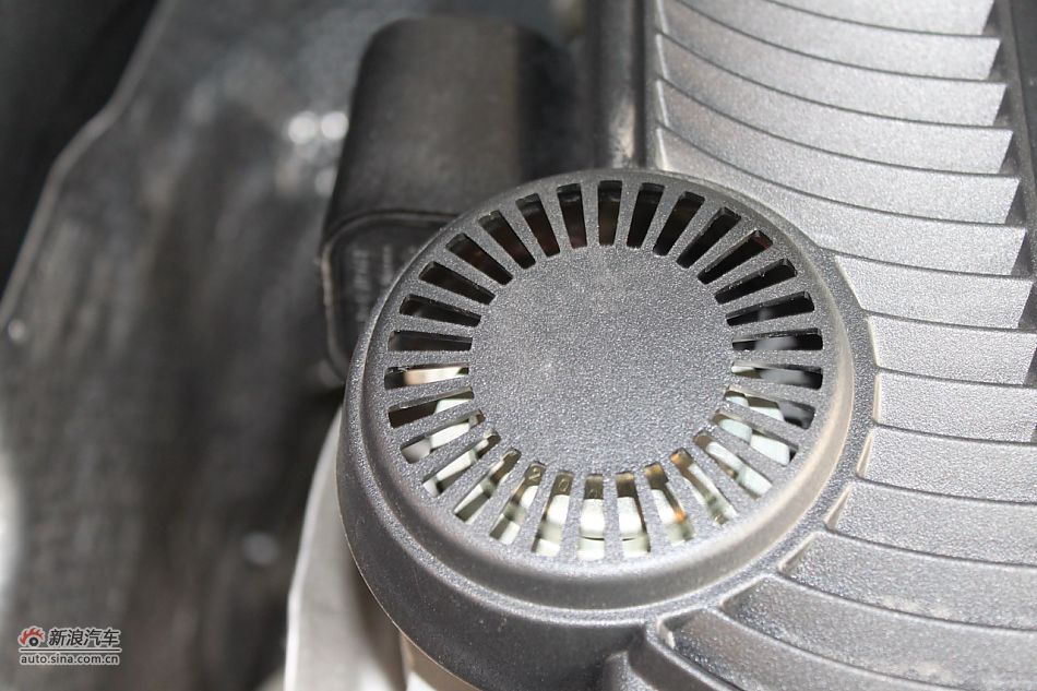 奔驰E260 CGI时尚型