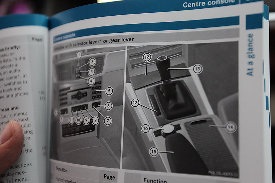 全新一代E300内饰图片