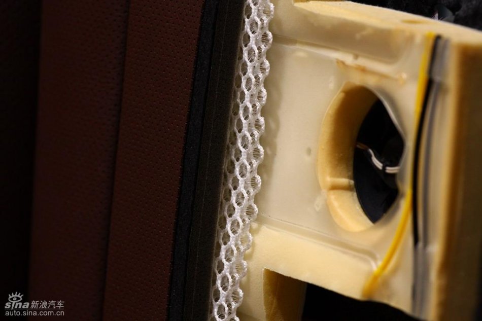 奔驰新E级试驾实拍图其他