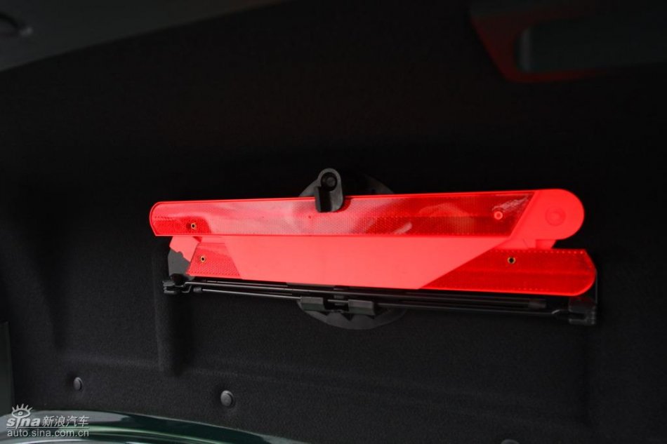 奔驰新E级试驾实拍图其他