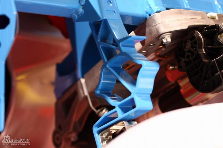 奔驰新E级试驾实拍图其他