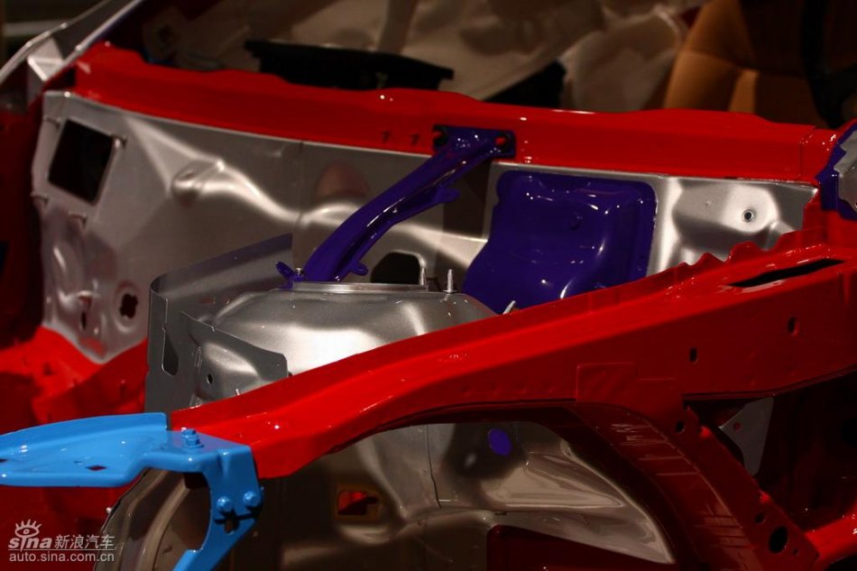 奔驰新E级试驾实拍图其他