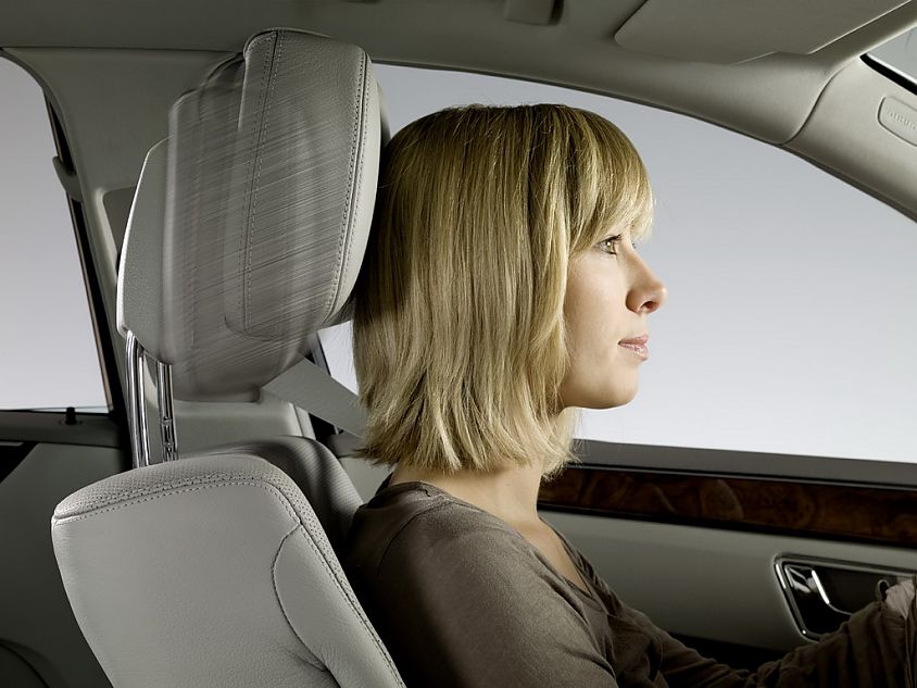 奔驰新E级官方资料图其他