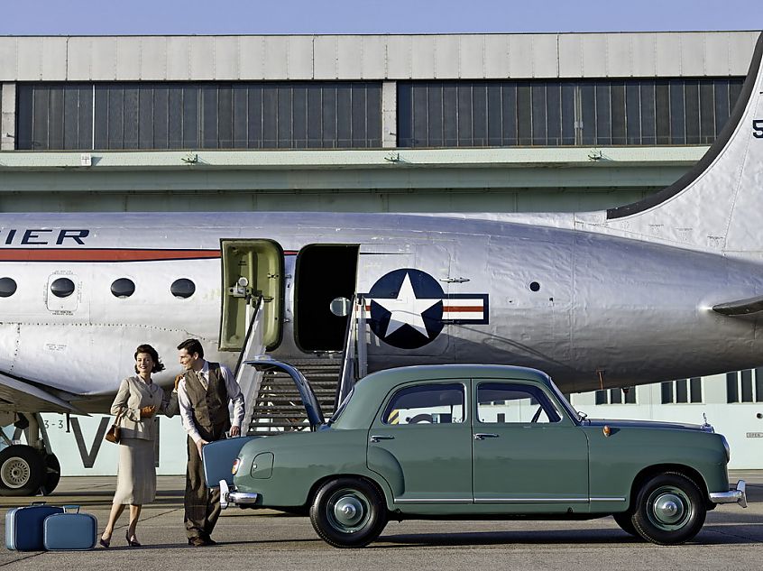 奔驰新E级官方资料图其他