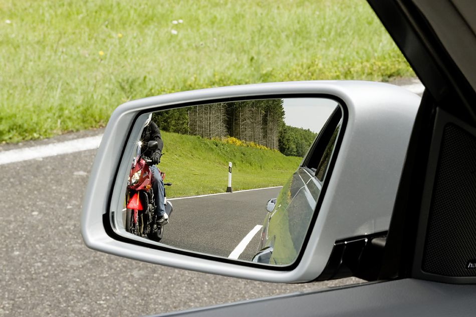 奔驰新E级官方资料图其他