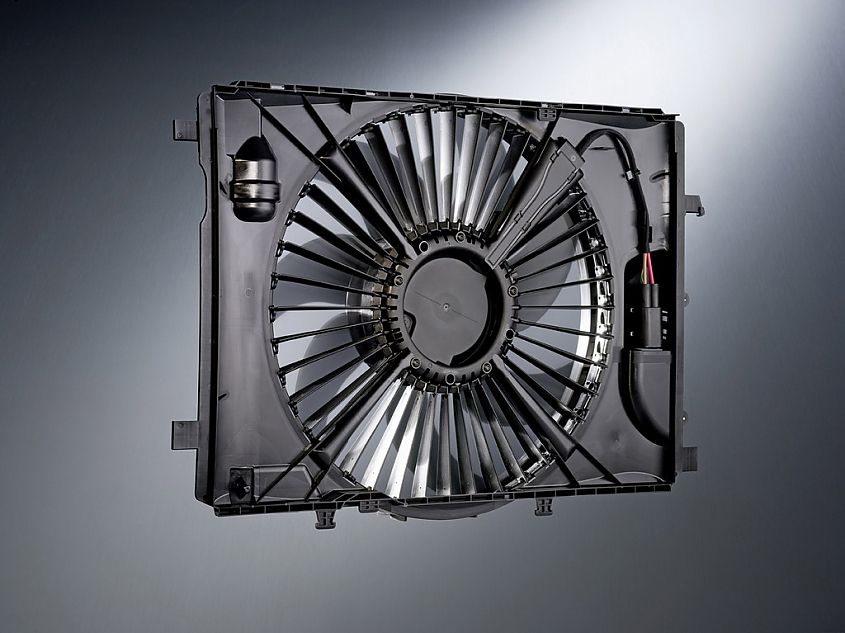 奔驰新E级官方资料图其他