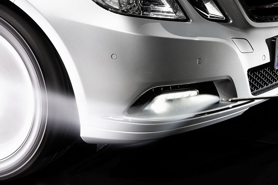 奔驰新E级官方资料图其他