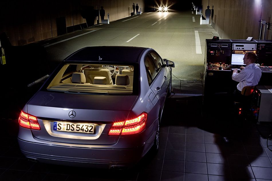 奔驰新E级官方资料图其他