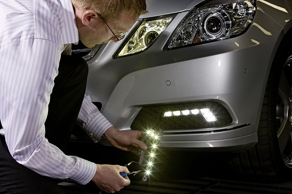 奔驰新E级官方资料图其他