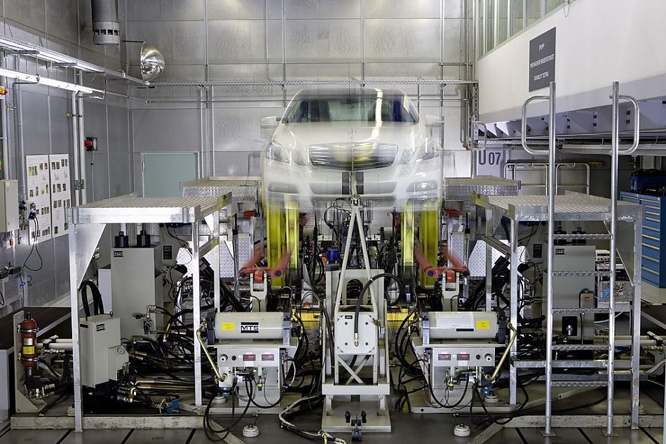 奔驰新E级官方资料图其他