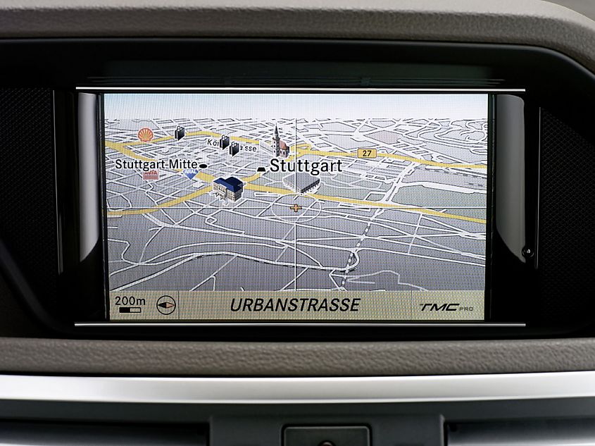 奔驰新E级官方资料图内饰