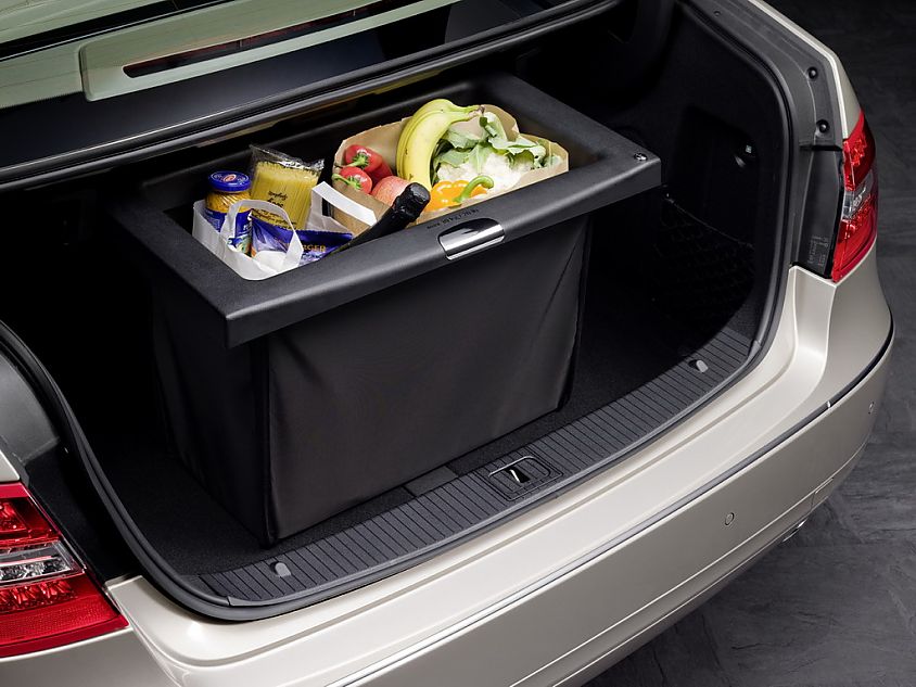 奔驰新E级官方资料图内饰