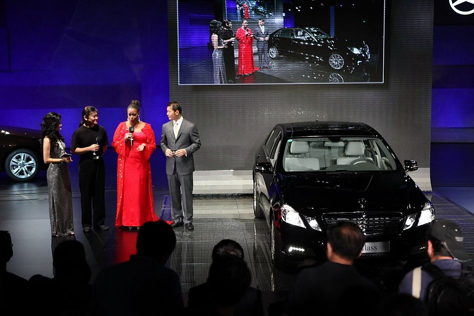 爵士歌后戴安娜·瑞芙和著名歌手刘欢