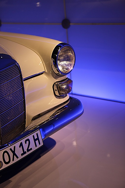 1953-1961年 第一代E级 W120-W121