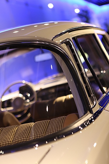 1953-1961年 第一代E级 W120-W121