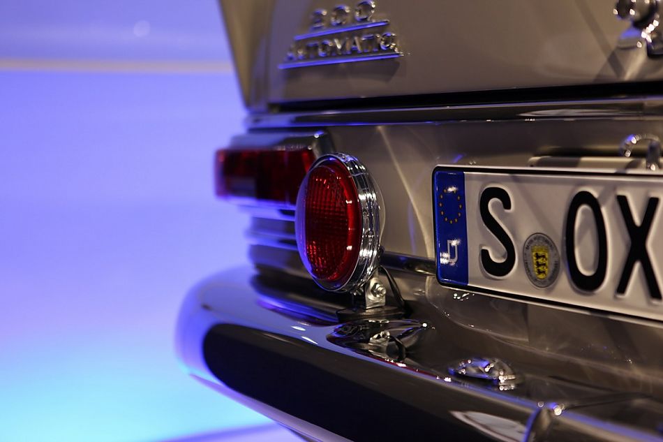 1953-1961年 第一代E级 W120-W121