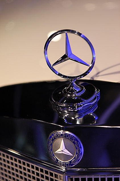 1953-1961年 第一代E级 W120-W121