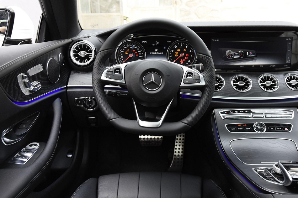 2018款 E 200 4MATIC 轿跑车 内饰