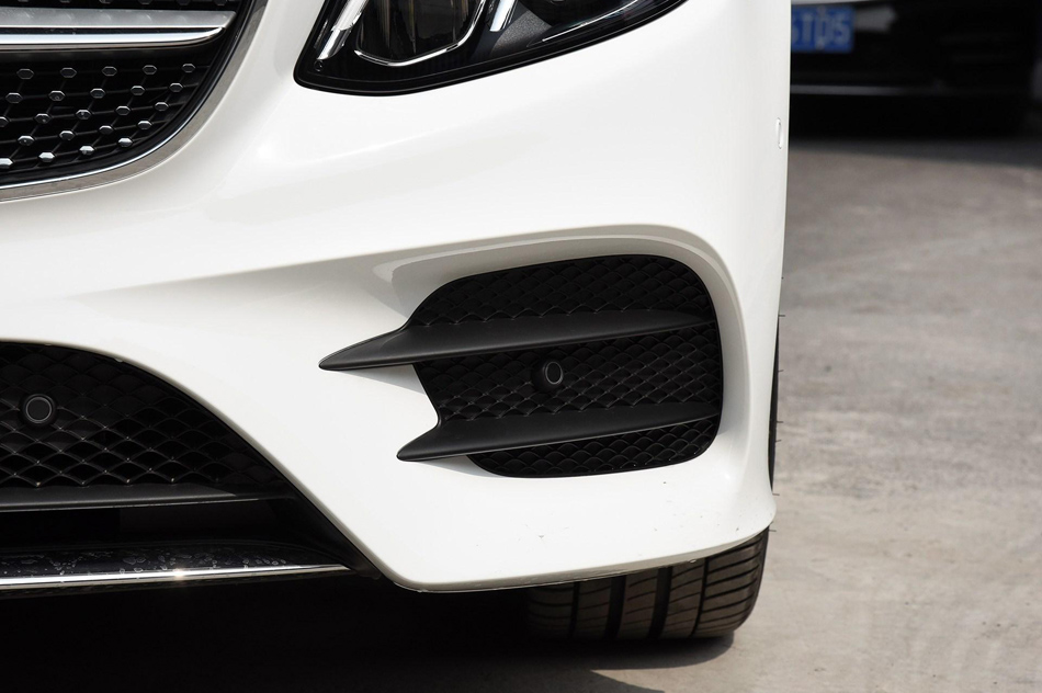 2018款 E 200 4MATIC 轿跑车 细节