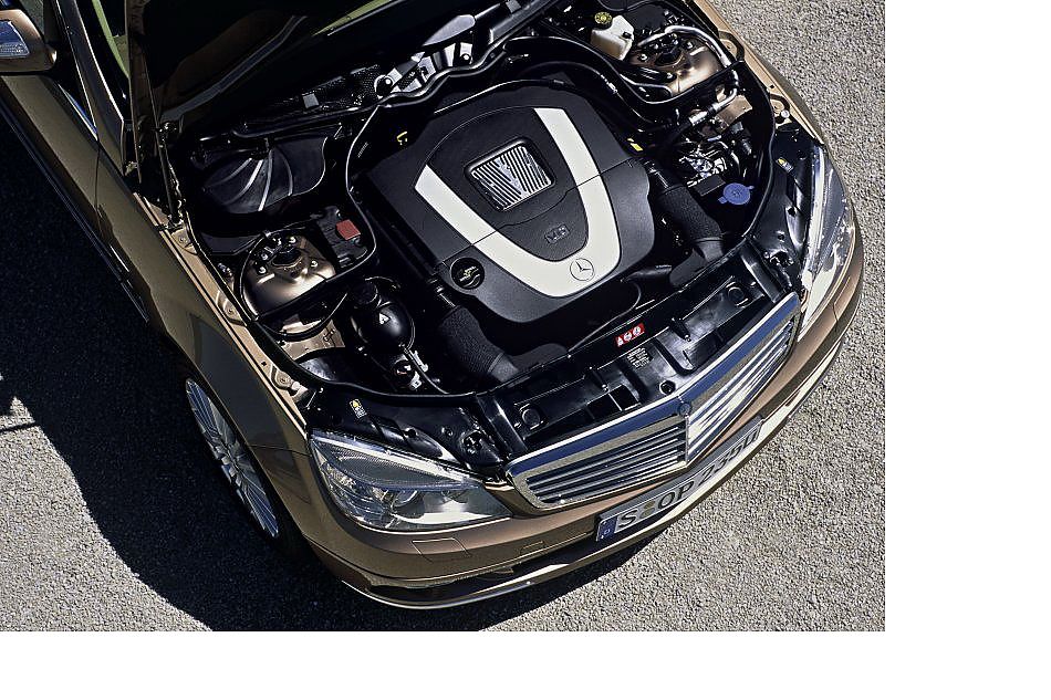 奔驰新C级发动机