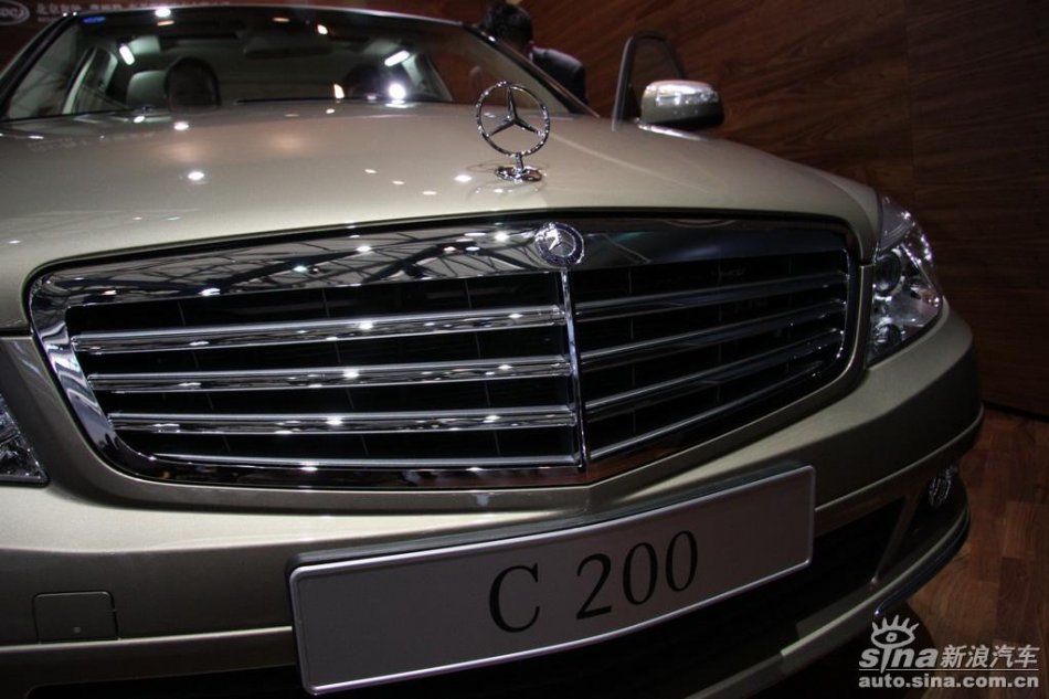 奔驰C200