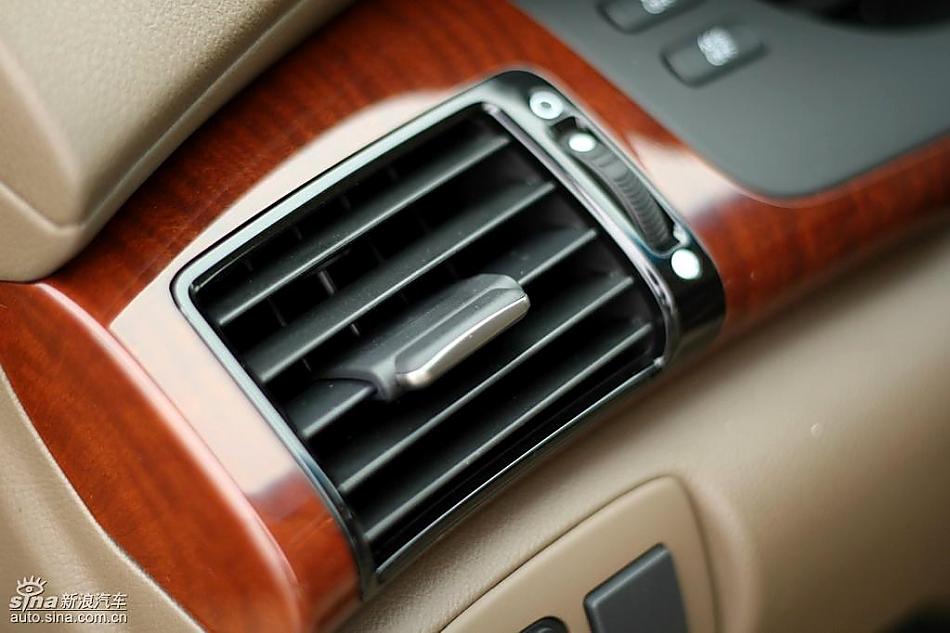 2009 Acura RL试驾图