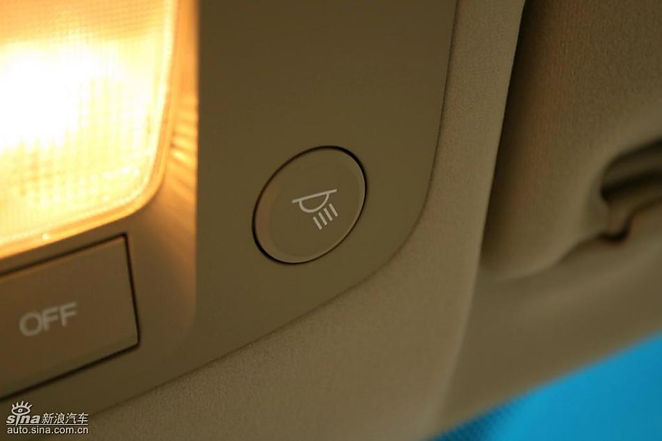 2009 Acura RL试驾图