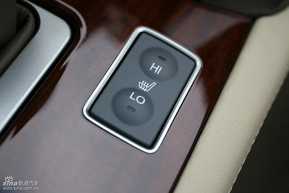 2009 Acura RL试驾图