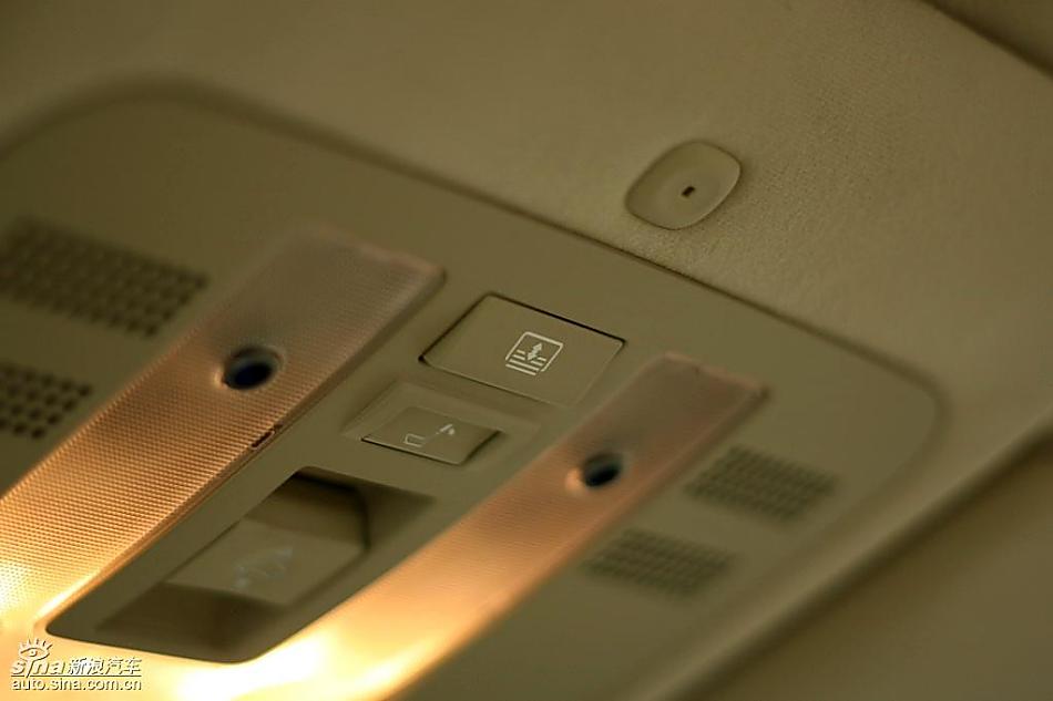 2009 Acura RL试驾图