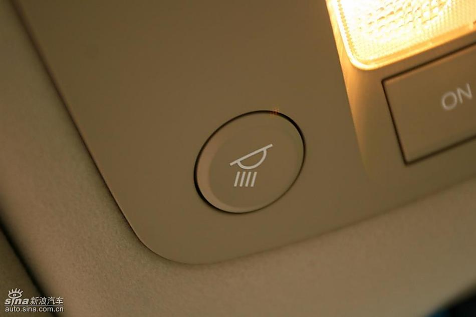 2009 Acura RL试驾图