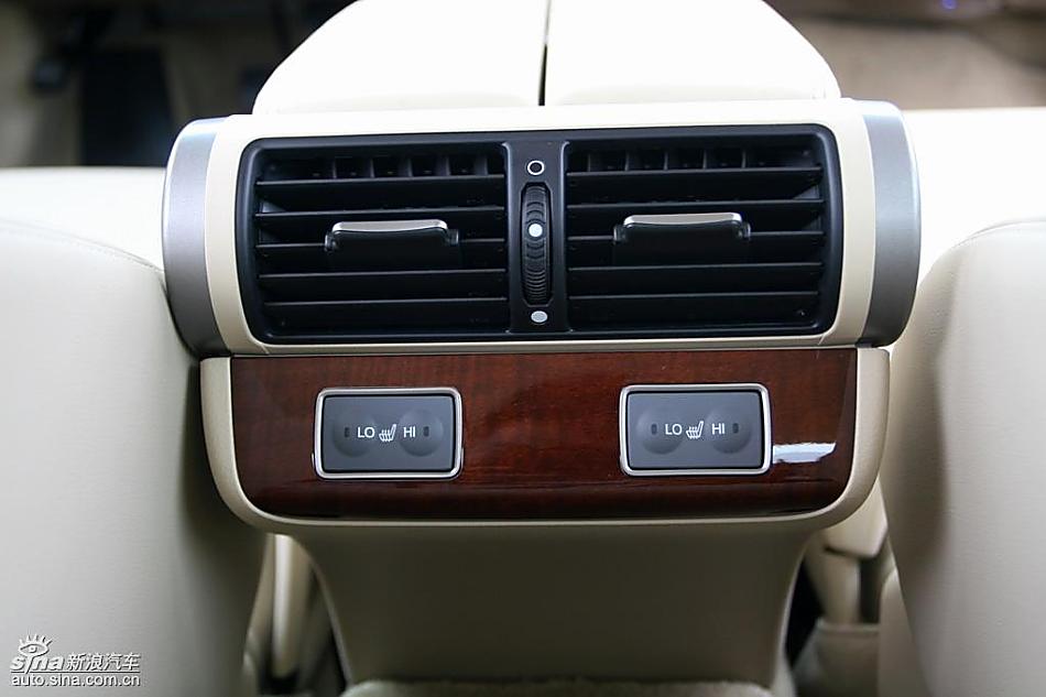 2009 Acura RL试驾图