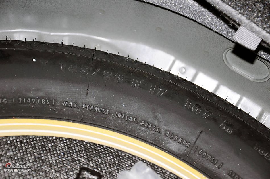 2010款讴歌RL实拍