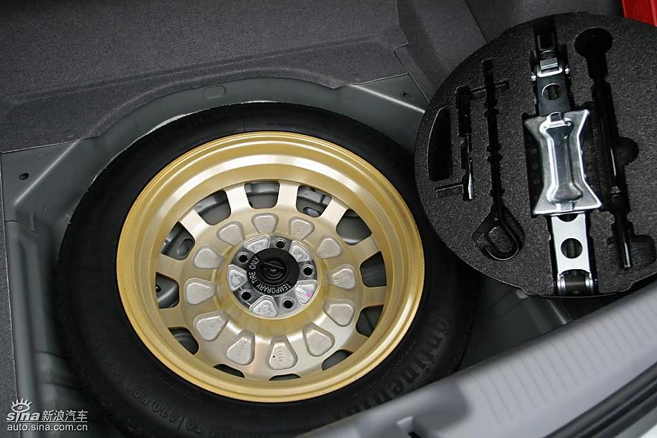 2009 Acura RL试驾图