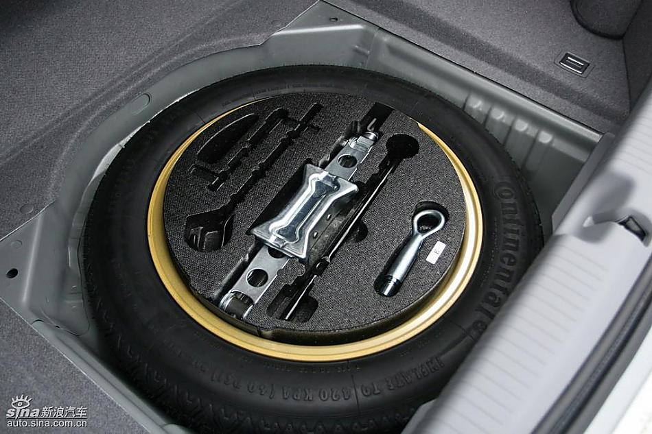 2009 Acura RL试驾图