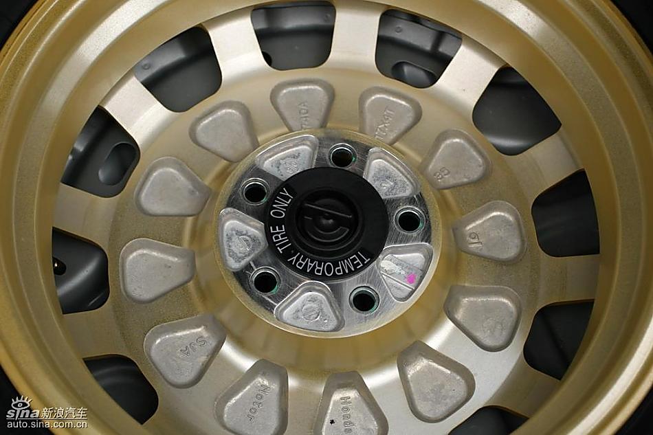 2009 Acura RL试驾图