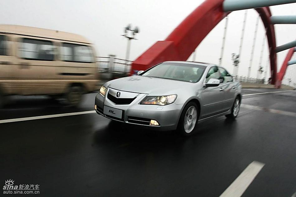 2009 Acura RL试驾图