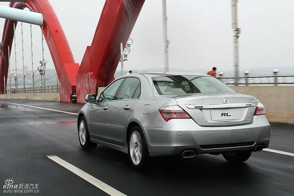 2009 Acura RL试驾图