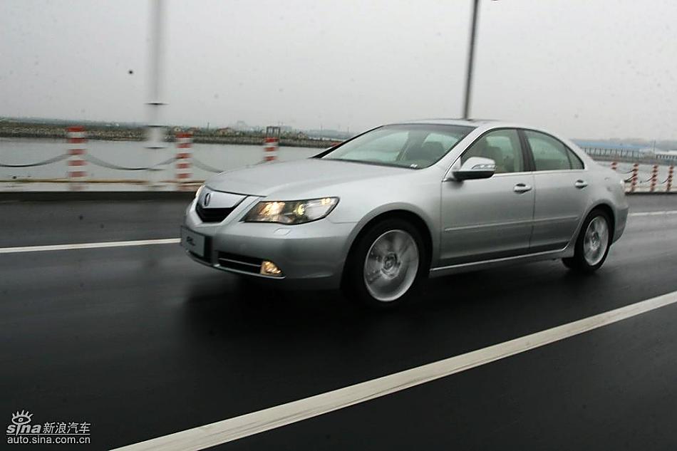 2009 Acura RL试驾图