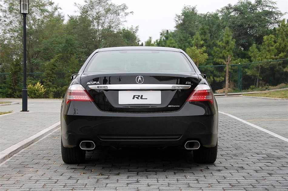 09款 3.7 AWD 外观