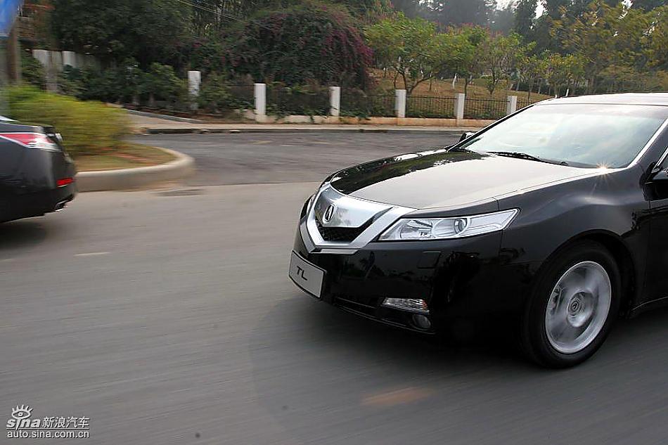 09款ACURA讴歌TL公路动态