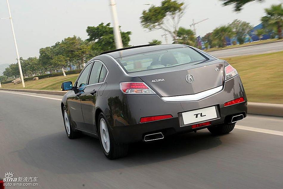 09款ACURA讴歌TL公路动态