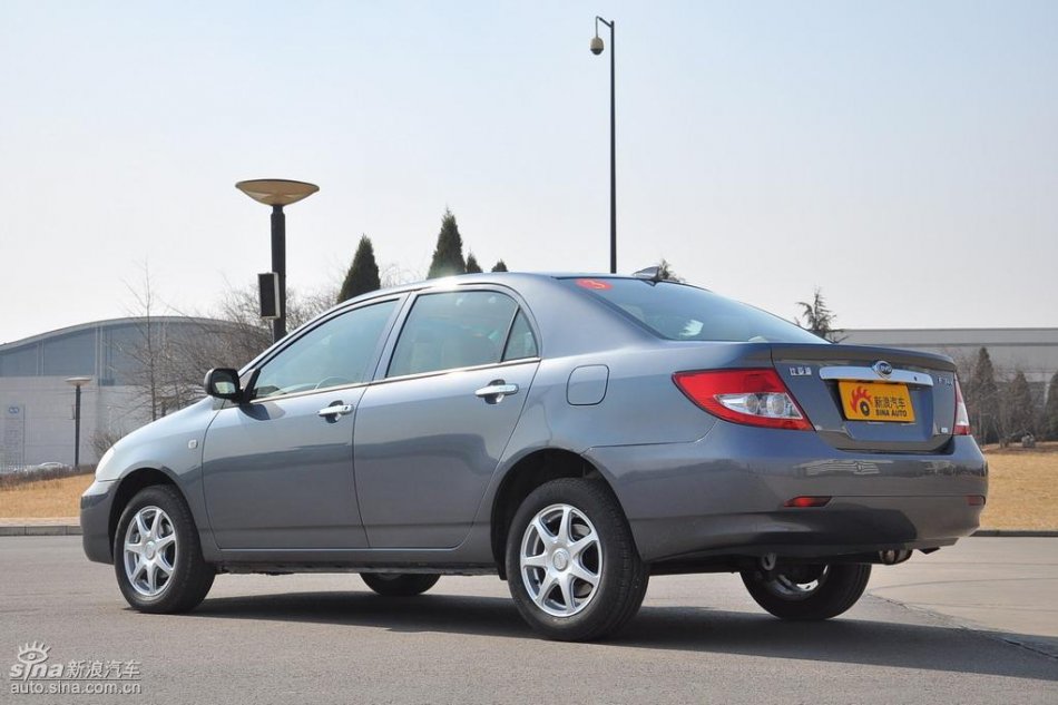 新浪试驾比亚迪F3自动挡